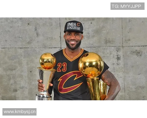 詹姆斯谈新赛季骑士压力大认为球队面临重大挑战与期待 詹姆斯谈新赛季骑士压力大认为球队面临重大挑战与期待