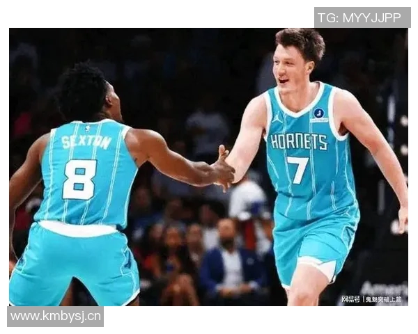 克尼佩尔谈投篮自信与队友协作的重要性感谢他们创造进攻机会 克尼佩尔谈投篮自信与队友协作的重要性感谢他们创造进攻机会