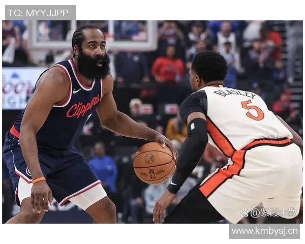 哈登称小卡运球投三分能力出众现在更主动增加出手次数 哈登称小卡运球投三分能力出众现在更主动增加出手次数