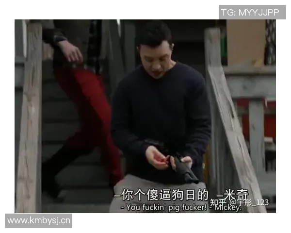 米奇约翰逊强调阵容深度的重要性每个人都需发挥作用以应对挑战