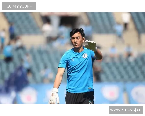 前大连人和广州豹后卫单鹏飞正式加盟中甲石家庄功夫队伍助力新赛季