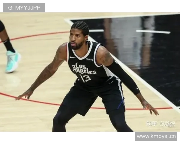 希罗表现平平15投仅中7罚球全中却正负值惨淡25球队失利成焦点